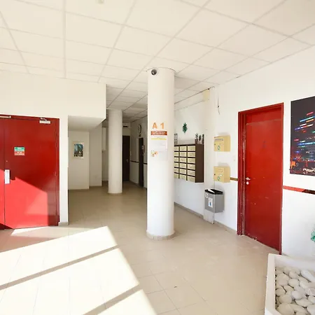Expat Renting - Le Chic - Netflix - Proche Gare Apartment *